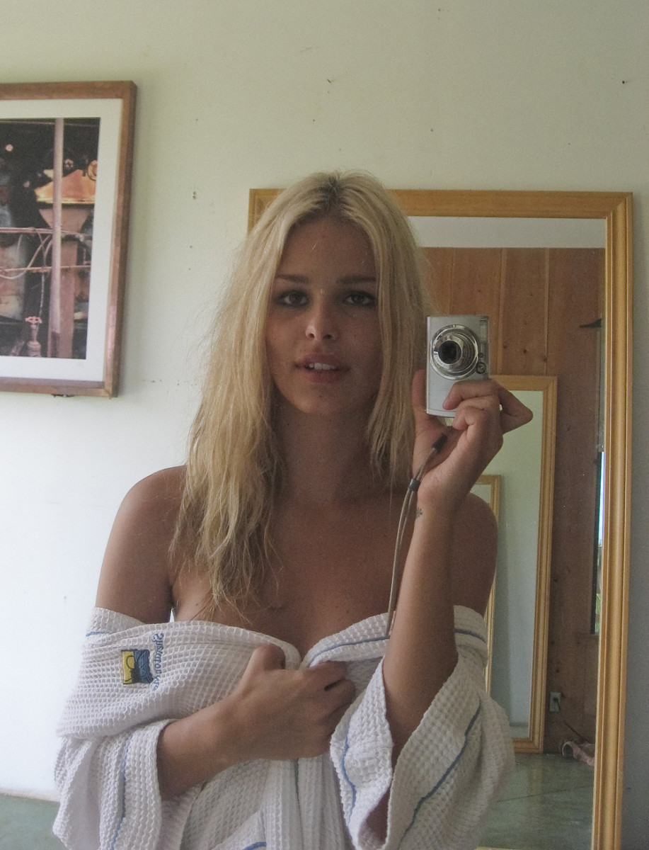 yasmin-brunet-5.jpg